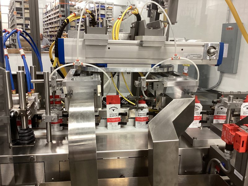 Pouching HFFS Pouching Machine | Horizontal | HMC Products