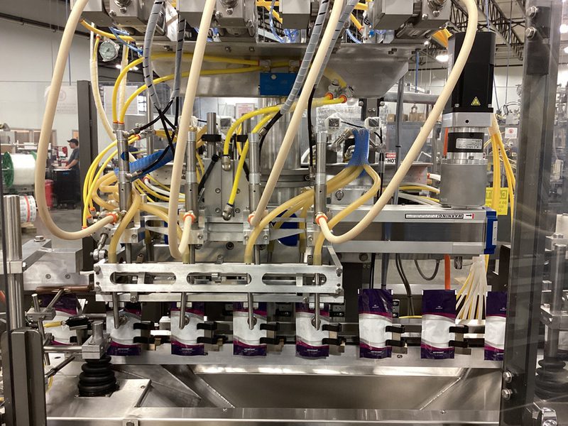 Pouching HFFS Pouching Machine | Horizontal | HMC Products